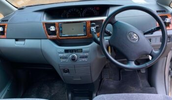 
										Toyota Noah full									