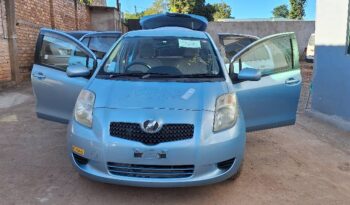 
										TOYOTA VITZ full									